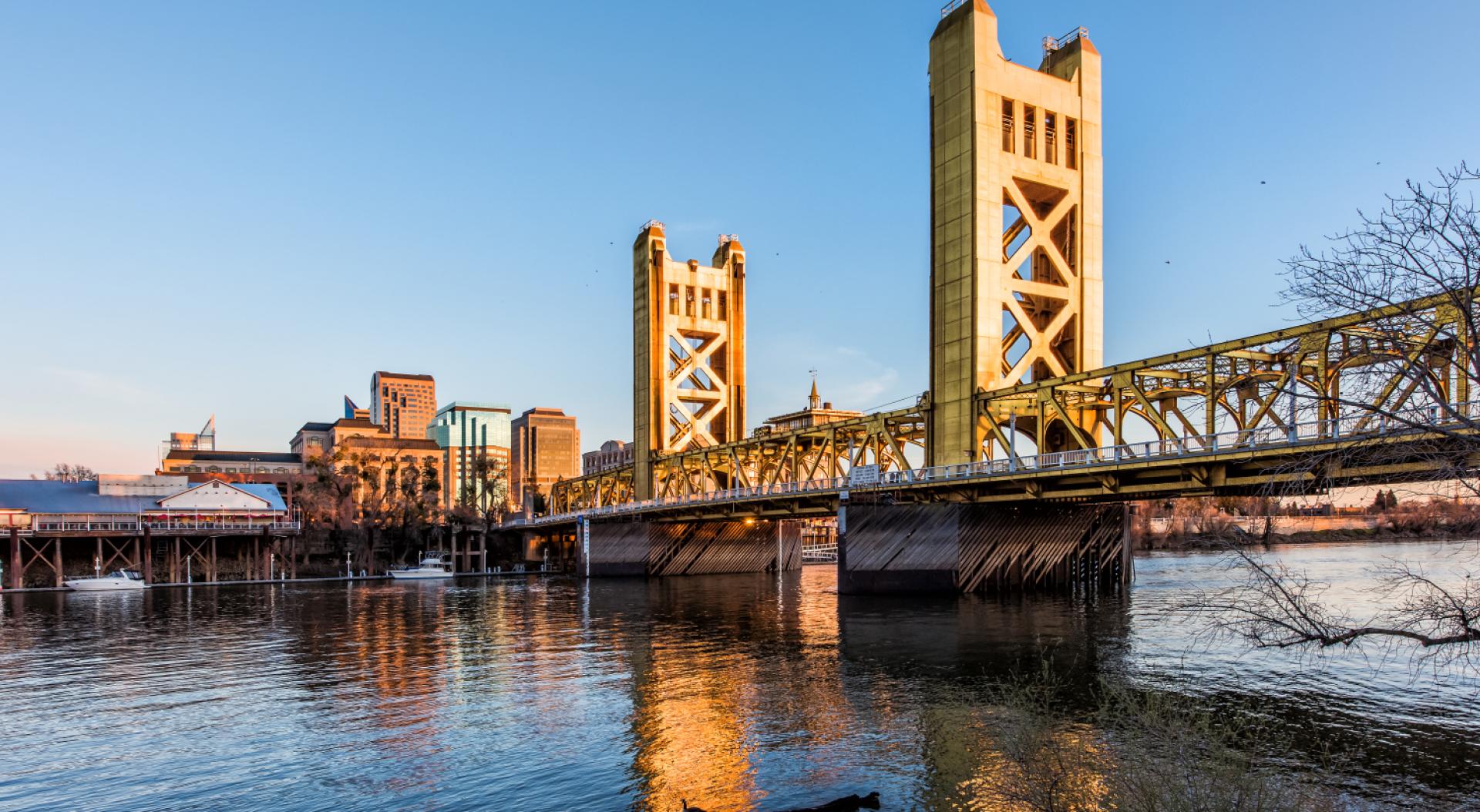 old-sacramento-waterfront