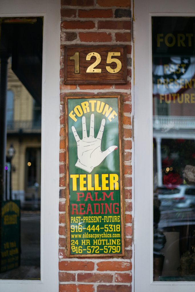 alinatyulyu-oldsacbusinesses_-78